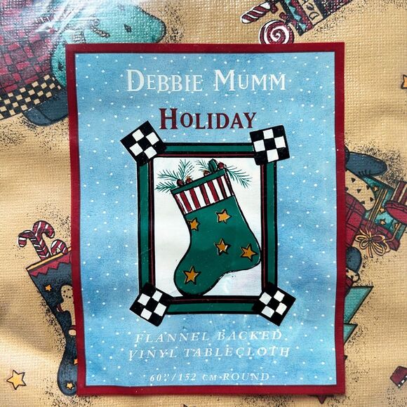 Debbie Mumm Tablecloth Christmas Magic of Santa Vinyl Flannel Backed 60" Round - Picture 2 of 4